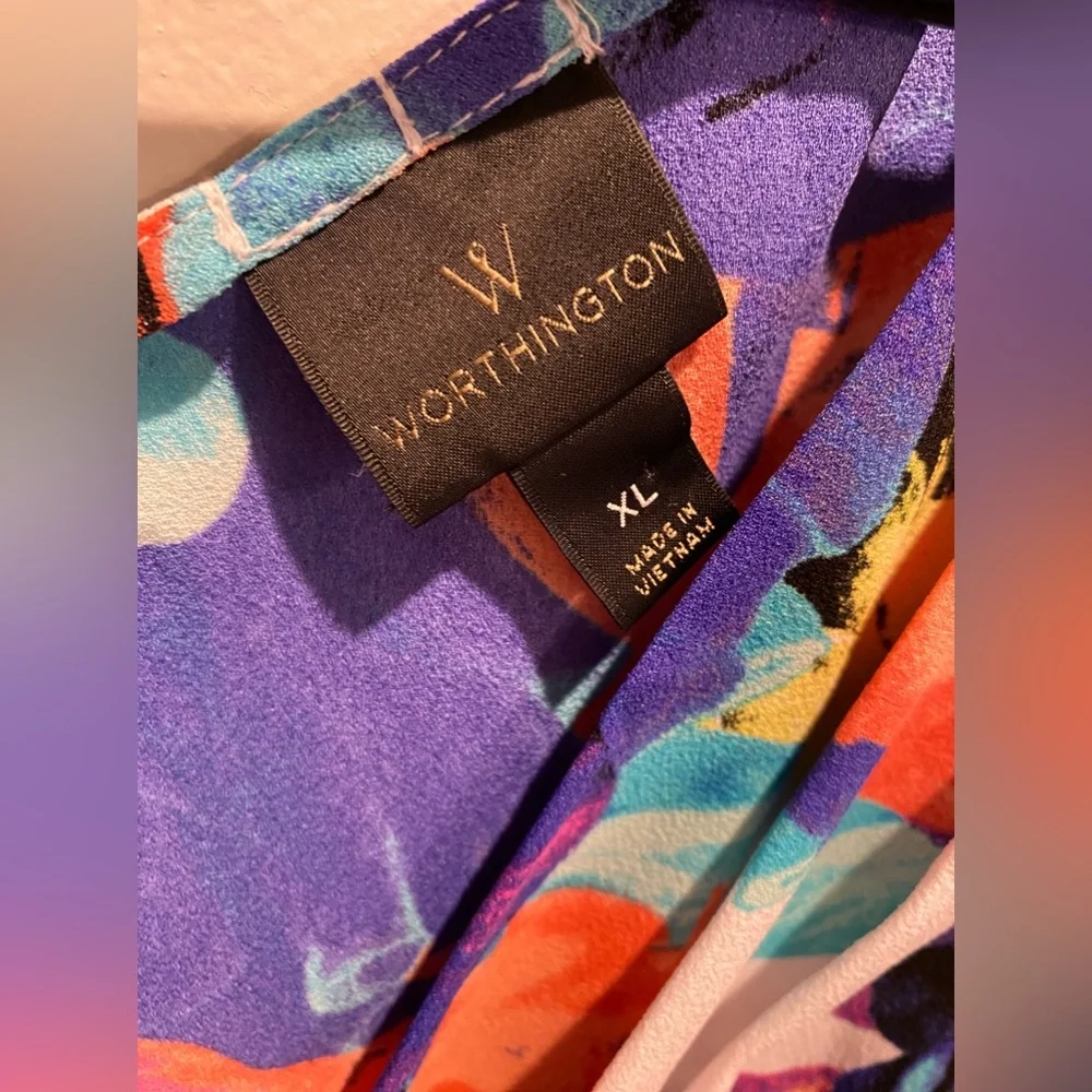 Worthington, Size XL, Floral Print, Sleeveless V-Neck Blouse - Picture 6 of 8